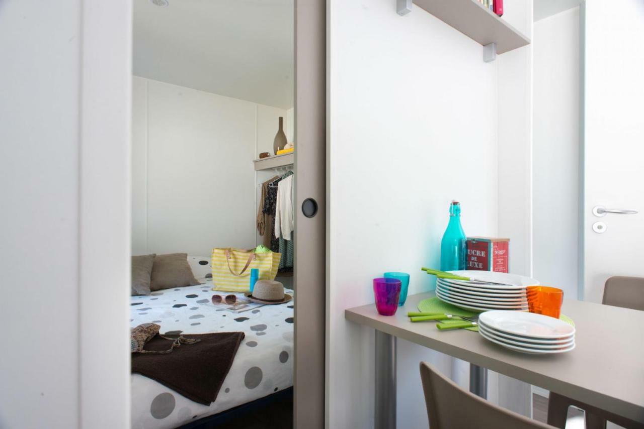 Camping Officiel Siblu Mar Estang カネ エクステリア 写真